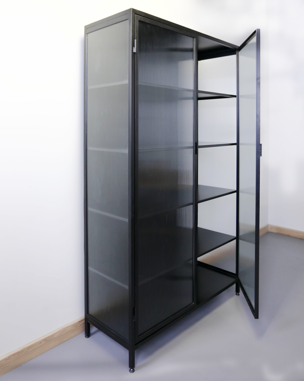 Isla Display Cabinet