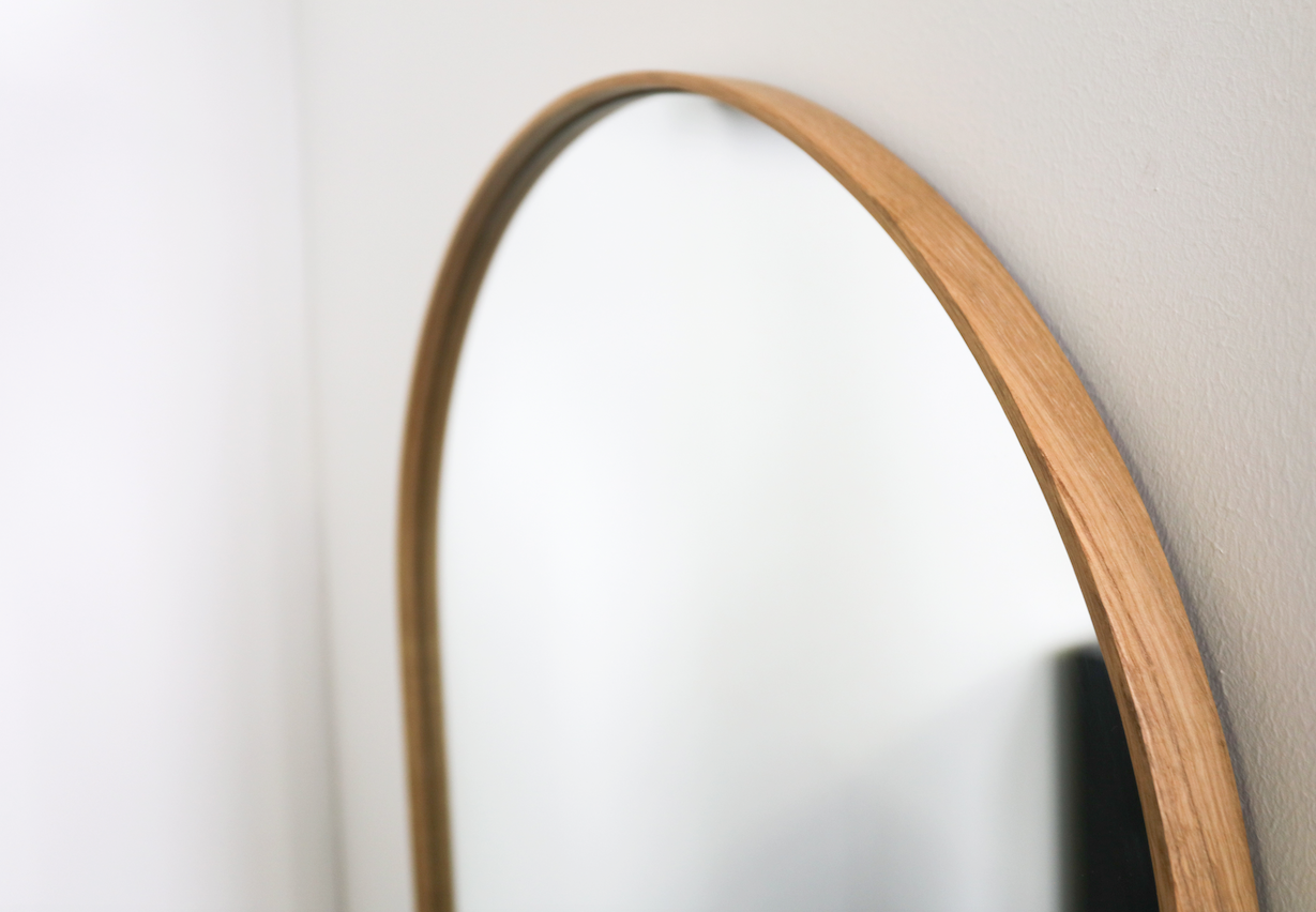 Pill Shaped Mirror (Solid Oak)