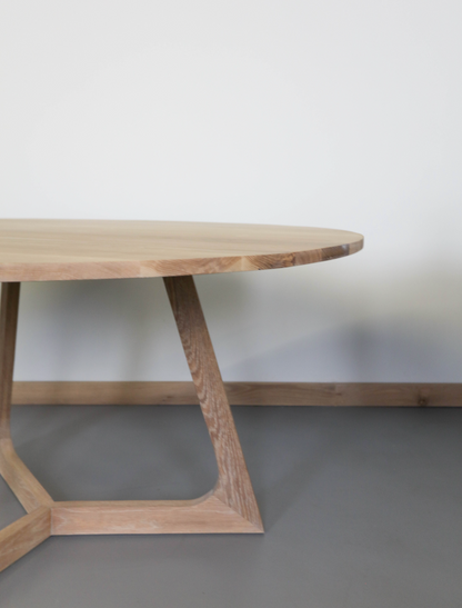 Grace Dining Room Table