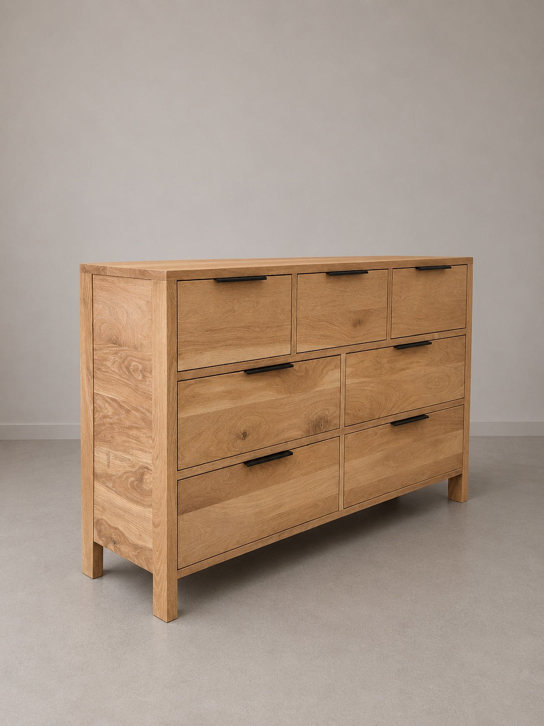 Side Board